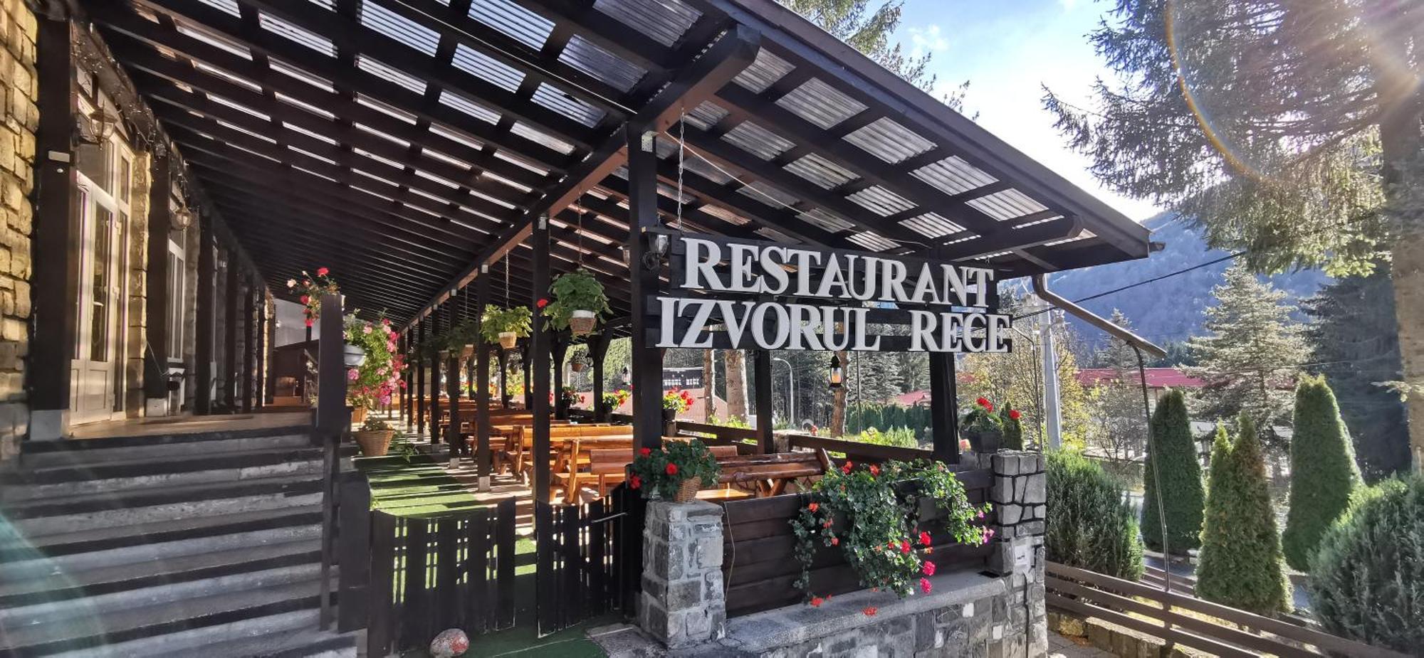 Hanul Izvorul Rece Синая Экстерьер фото